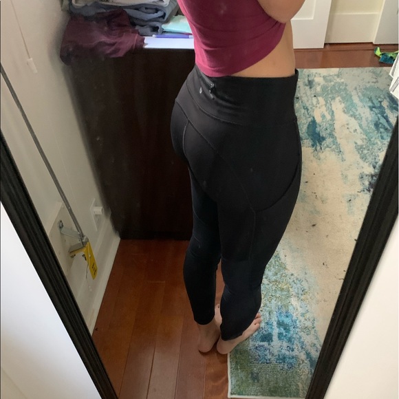 Lululemon Speed Tight Leggings - Picture 6 of 10